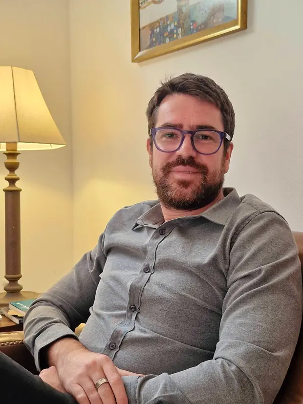 Valentin Heigl no consultório de psicologia